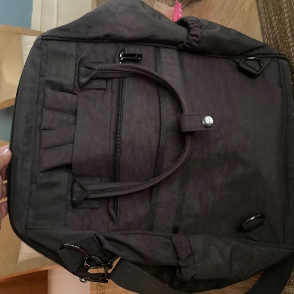 Gently used Lug Via 1 gen bag used three ways